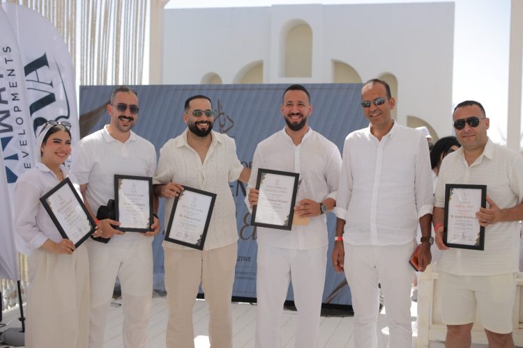 بمبيعات تجاوزت 120% من المستهدف.. هاني فراج يكرّم المتميزين في «ديار» و«Westway»  و«Harva»