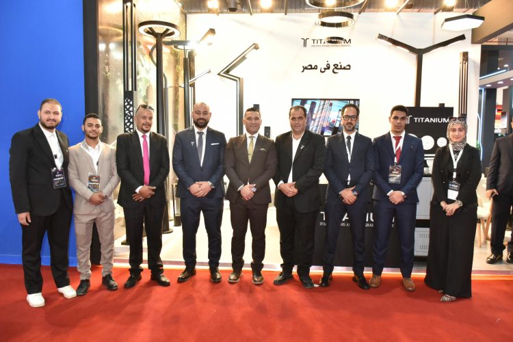 مشاركة متميزة لمصنع ” تيتانيوم ” التابع لمجموعة السلمانية بمعرض  Middle East Lighting Expo بمركز مصر للمعارض