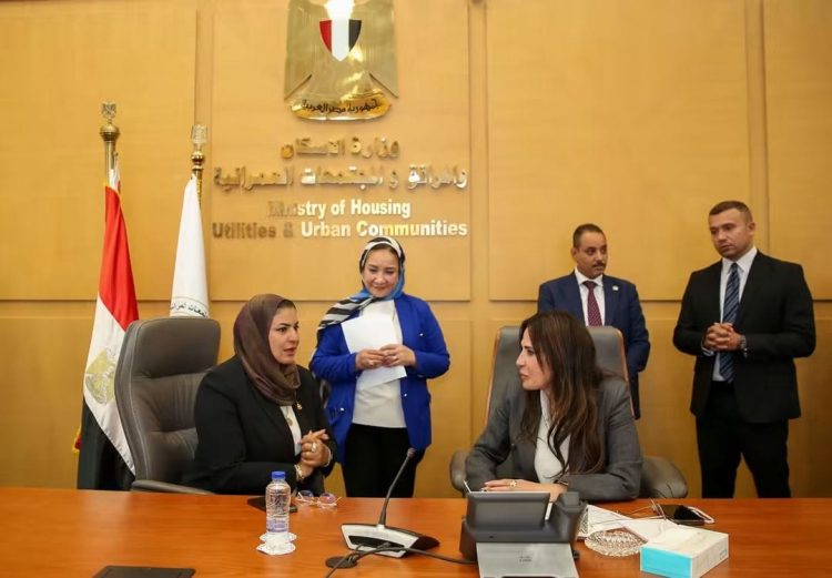 النائبة سهير كريم تشيد بسياسات وزيرة الإسكان: انفتاح على البرلمان ودعم للمطورين