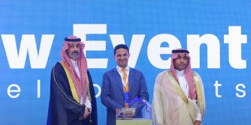 Honoring Dr. Hamid Al-Rgwy New Event Developments Chairman for his role in supporting urban development