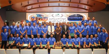 رئيس البريد تكرم الفرق الرياضية الفائزة في بطولة الشركات