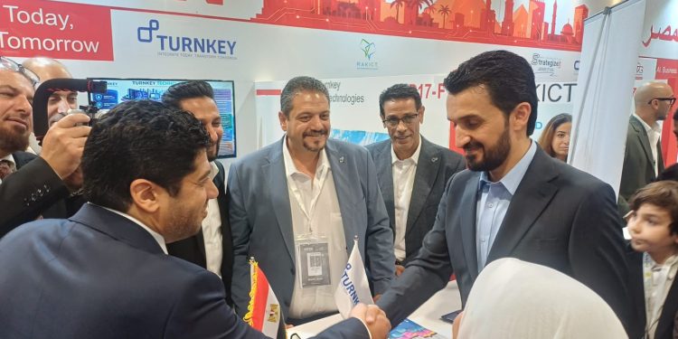 وزير الاتصالات العراقي يزور جناح شركة Turnkey Integrated Technologies خلال مشاركتها في مؤتمر ومعرض ITEX IRAQ 2026