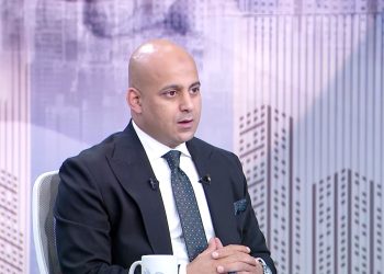 محمد ثروت: لقاء الرئيس يعكس حرص الدولة على بناء الشخصية والوعي