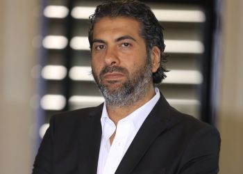أحمد أبو زيد: نحتاج إلى قانون متكامل لتنظيم السوق العقارية وليس قانونًا لإنشاء اتحاد للمطورين