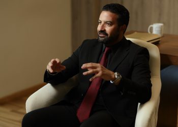 مصطفى محسن: السوق العقاري لا يعاني ركودًا و«مرحلة تنظيم» بعد قفزة المشروعات